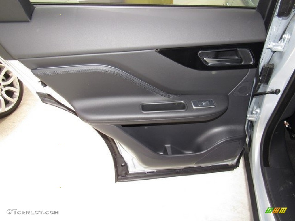 2018 F-PACE 30t AWD Premium - Indus Silver Metallic / Ebony photo #22