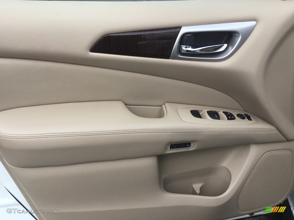 2013 Pathfinder Platinum 4x4 - Moonlight White / Almond photo #7