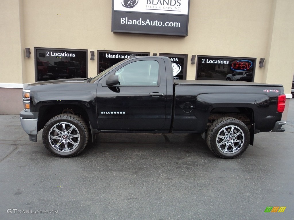 Black Chevrolet Silverado 1500