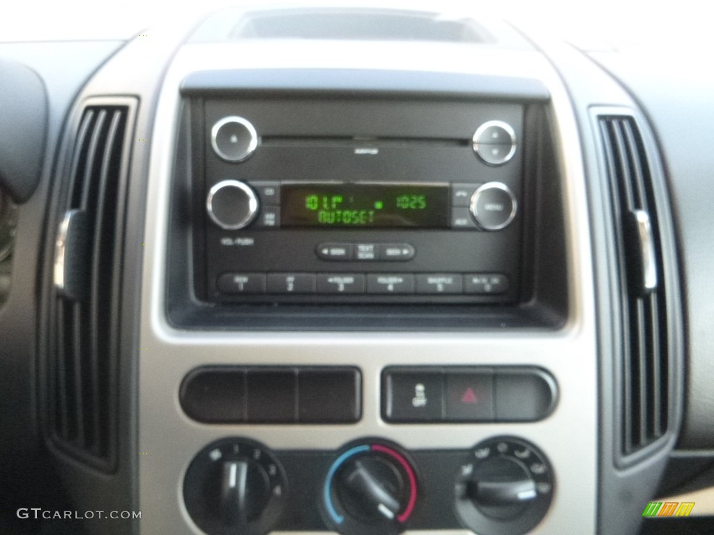 2010 Edge SE - White Suede / Medium Light Stone photo #18