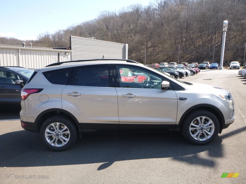 2018 Escape SE 4WD - White Gold / Charcoal Black photo #1