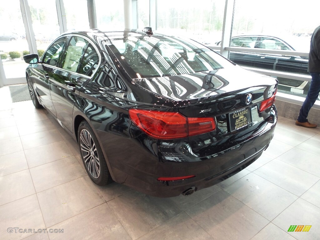 2018 5 Series 530i xDrive Sedan - Jet Black / Black photo #2