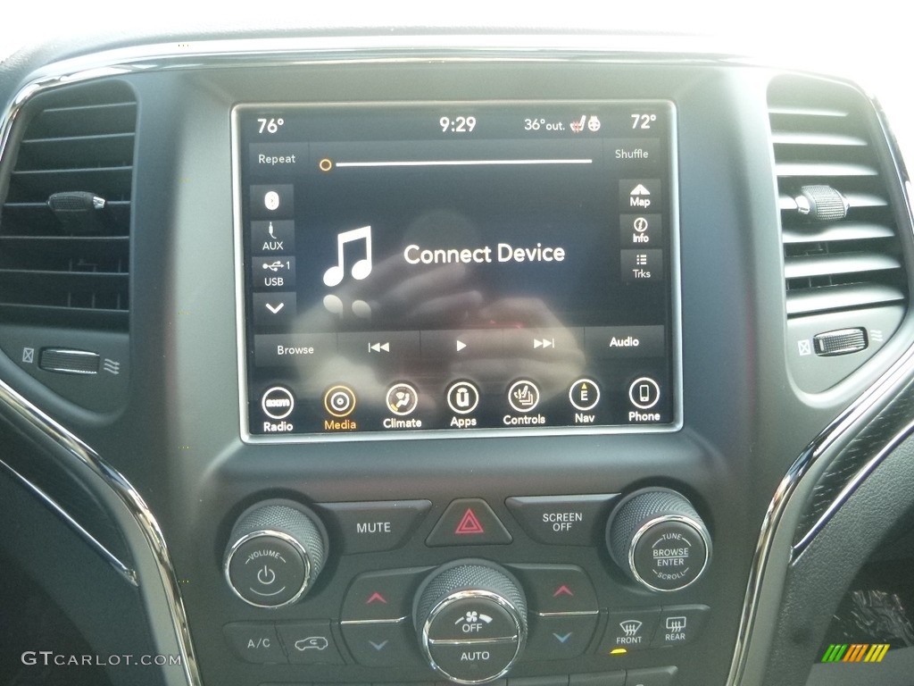 2018 Grand Cherokee Overland 4x4 - Sangria Metallic / Black photo #17