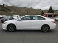 Super White - Camry SE Photo No. 4