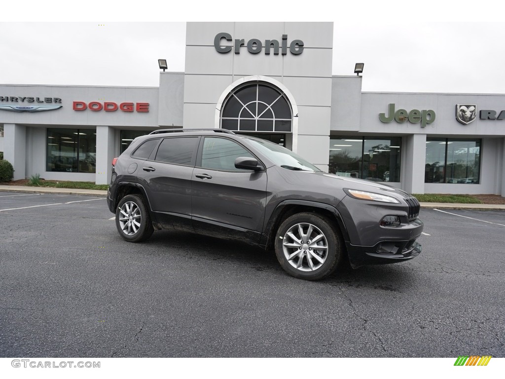 2018 Cherokee Latitude - Granite Crystal Metallic / Black photo #1