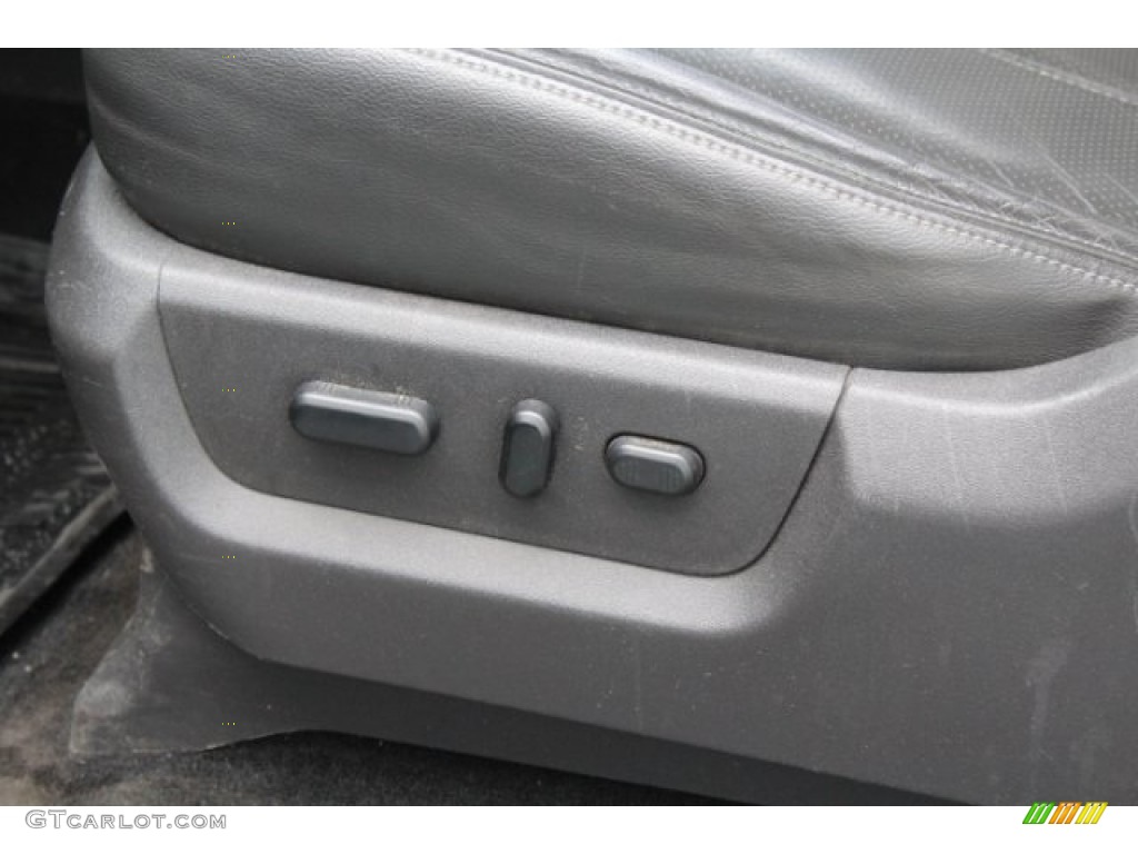 2012 F250 Super Duty Lariat Crew Cab 4x4 - Sterling Grey Metallic / Black photo #18