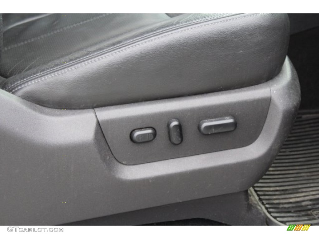 2012 F250 Super Duty Lariat Crew Cab 4x4 - Sterling Grey Metallic / Black photo #35