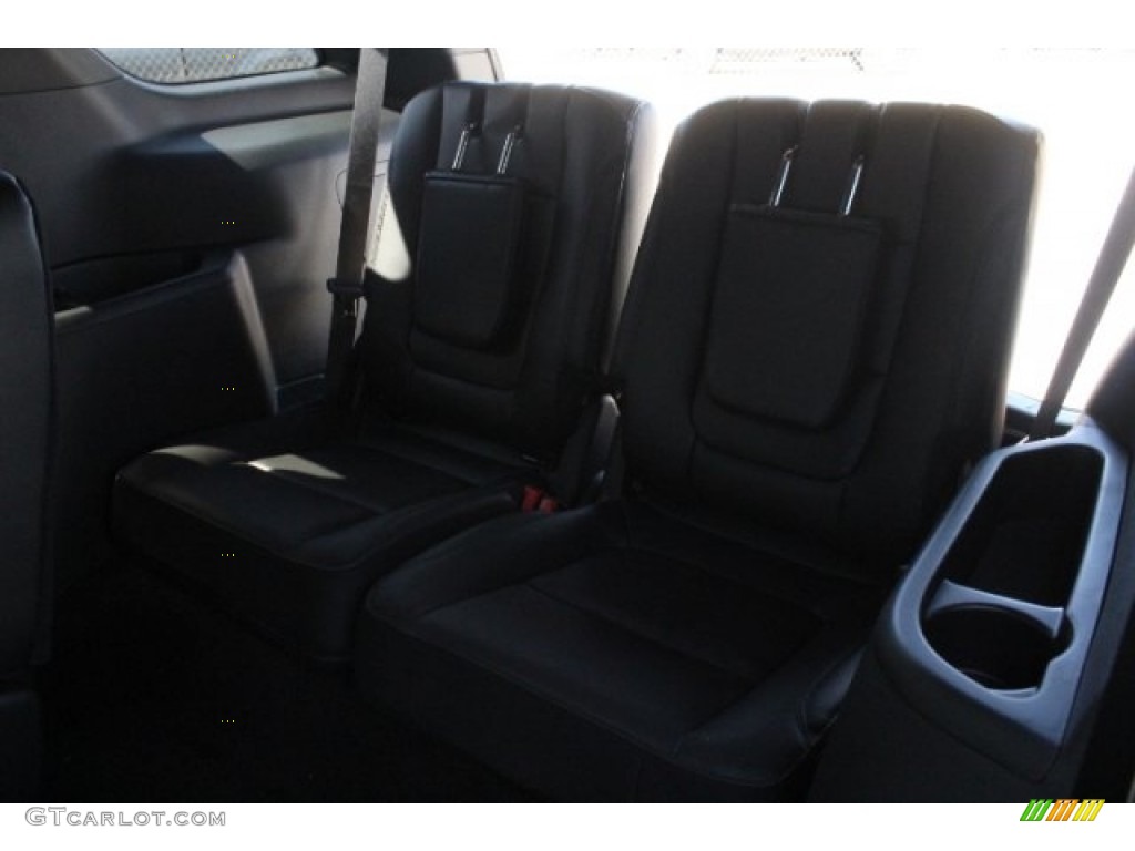2018 Explorer XLT - Shadow Black / Ebony Black photo #27