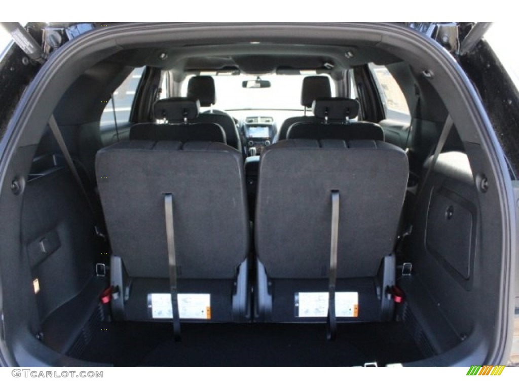 2018 Explorer XLT - Shadow Black / Ebony Black photo #30