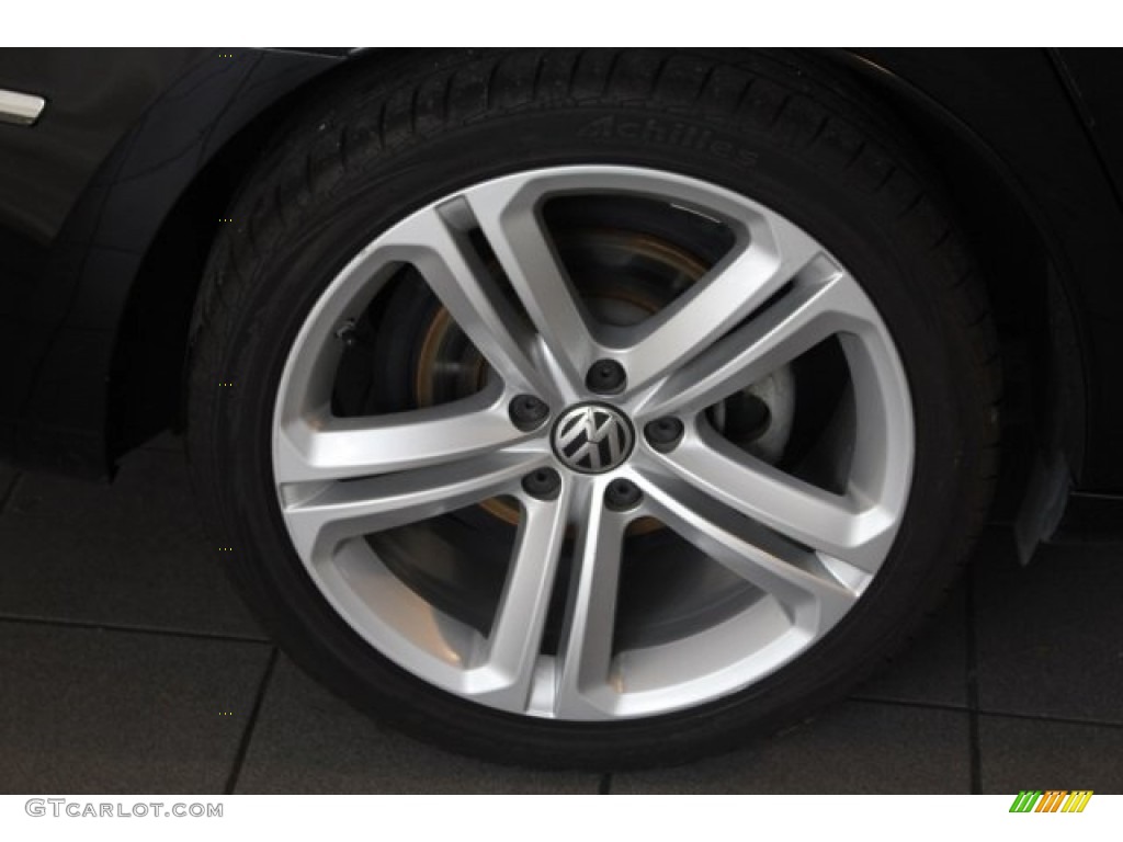 2013 CC Sport Plus - Deep Black Metallic / Desert Beige/Black photo #11