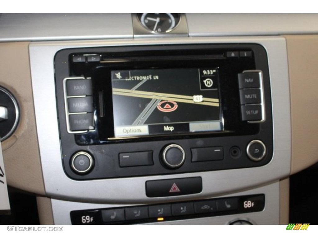 2013 CC Sport Plus - Deep Black Metallic / Desert Beige/Black photo #25