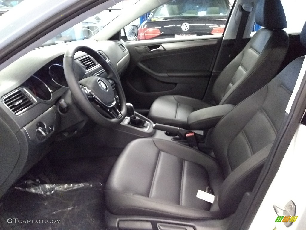 2018 Jetta SE - Pure White / Titan Black photo #3