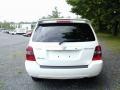 Super White - Highlander Limited 4WD Photo No. 5