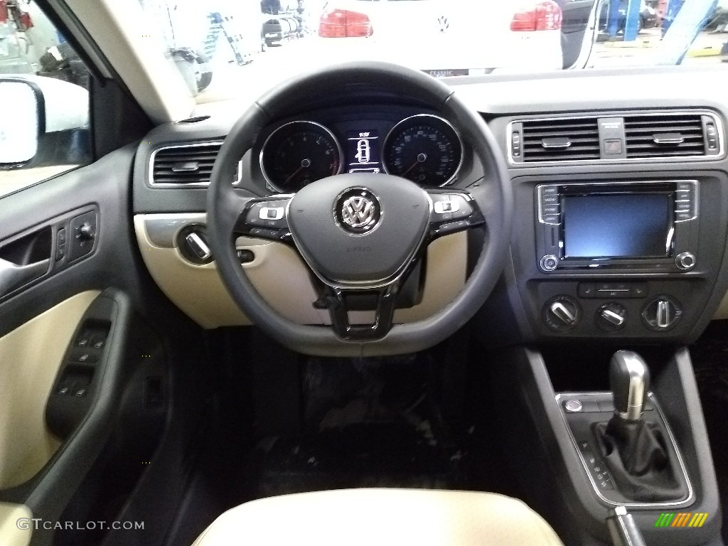 2018 Volkswagen Jetta SE Cornsilk Beige Dashboard Photo #125987400