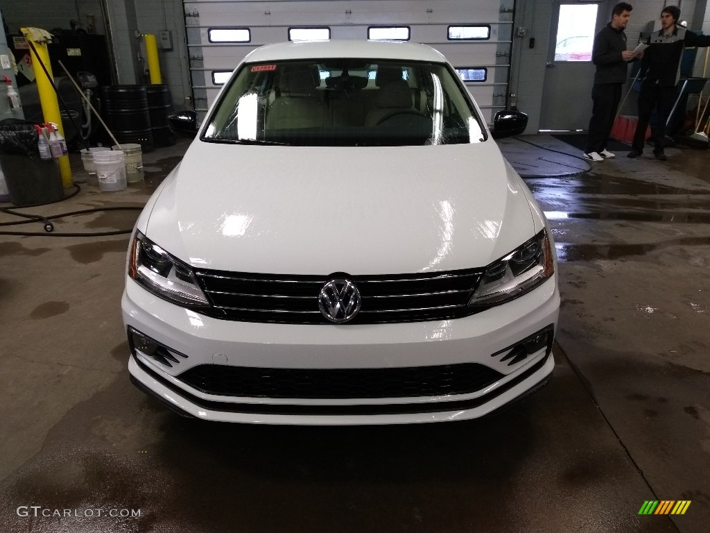 2018 Jetta Wolfsburg Edition - Pure White / Cornsilk Beige photo #2