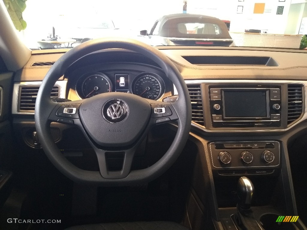 2018 Volkswagen Atlas S 4Motion Titan Black Dashboard Photo #125989020