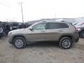 2019 Light Brownstone Pearl Jeep Cherokee Latitude Plus 4x4  photo #2