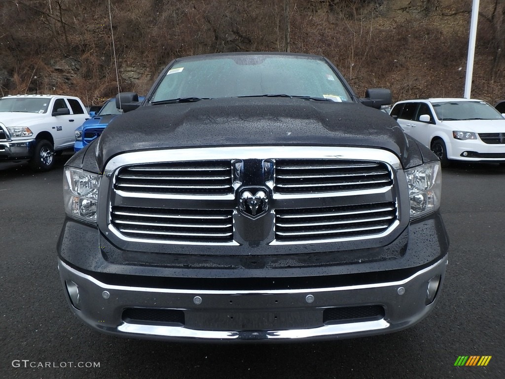 2018 1500 Big Horn Crew Cab 4x4 - Brilliant Black Crystal Pearl / Black/Diesel Gray photo #8