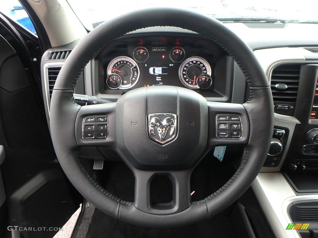 2018 1500 Big Horn Crew Cab 4x4 - Brilliant Black Crystal Pearl / Black/Diesel Gray photo #18