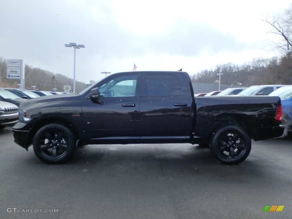 2018 1500 Big Horn Crew Cab 4x4 - Brilliant Black Crystal Pearl / Black/Diesel Gray photo #2