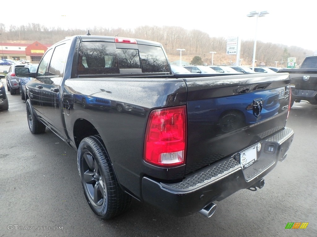 2018 1500 Big Horn Crew Cab 4x4 - Brilliant Black Crystal Pearl / Black/Diesel Gray photo #3