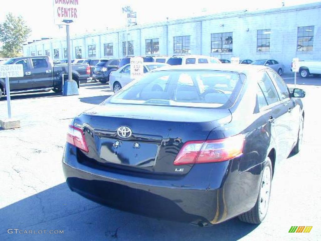 2007 Camry LE - Black / Bisque photo #4