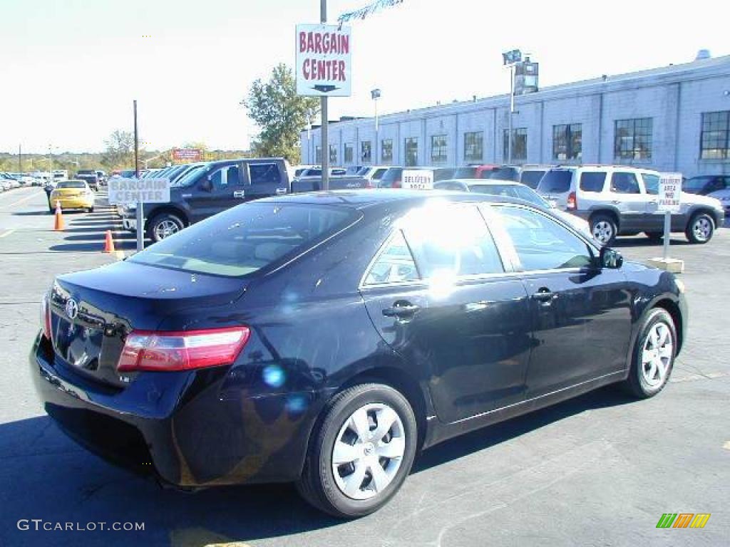 2007 Camry LE - Black / Bisque photo #5
