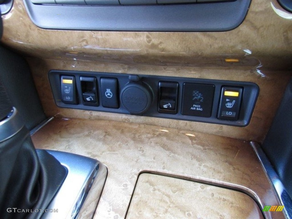 2012 QX 56 4WD - Liquid Platinum / Graphite photo #40