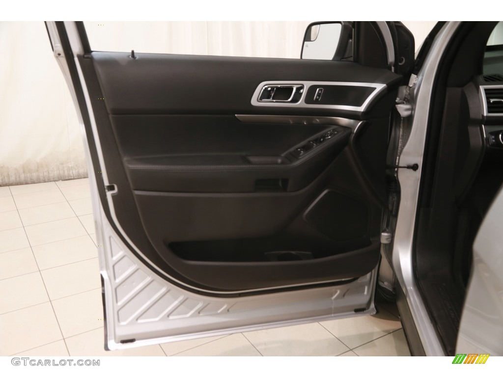 2015 Explorer XLT 4WD - Ingot Silver / Charcoal Black photo #4