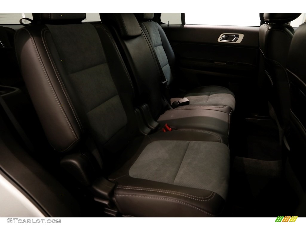2015 Explorer XLT 4WD - Ingot Silver / Charcoal Black photo #16