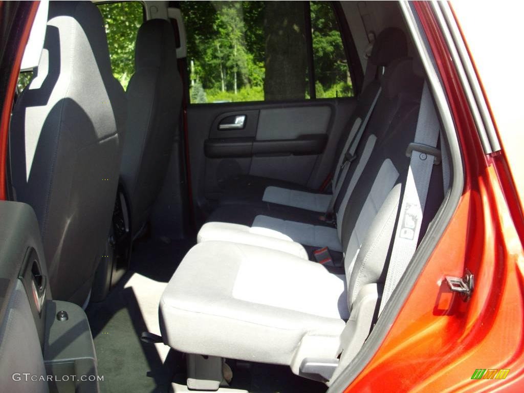 2003 Expedition XLT 4x4 - Laser Red Tinted Metallic / Flint Grey photo #15