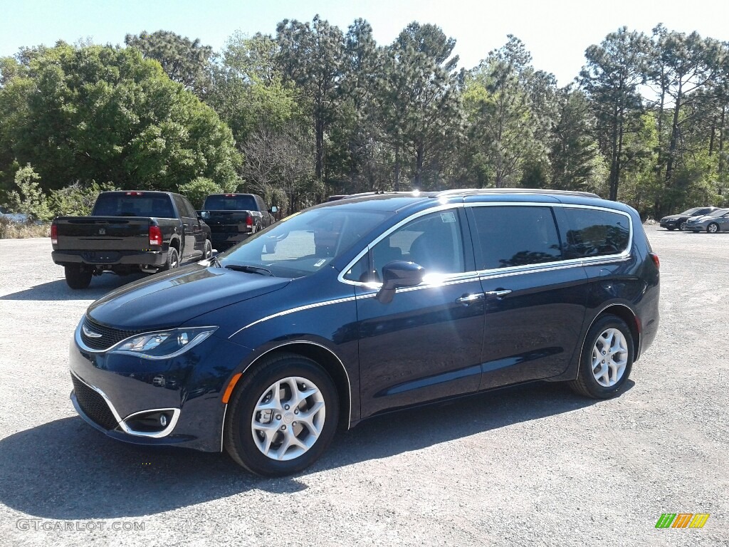 2018 Pacifica Touring Plus - Jazz Blue Pearl / Black/Alloy photo #1
