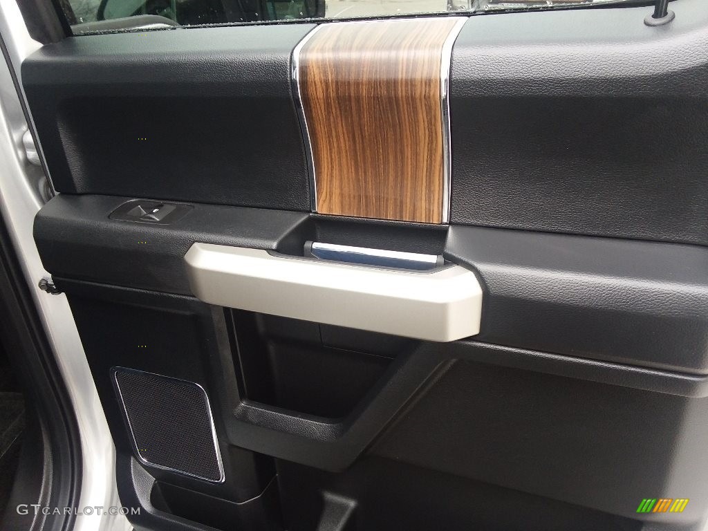 2017 F150 Lariat SuperCrew 4X4 - Ingot Silver / Black photo #17