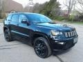 Diamond Black Crystal Pearl - Grand Cherokee Altitude 4x4 Photo No. 4