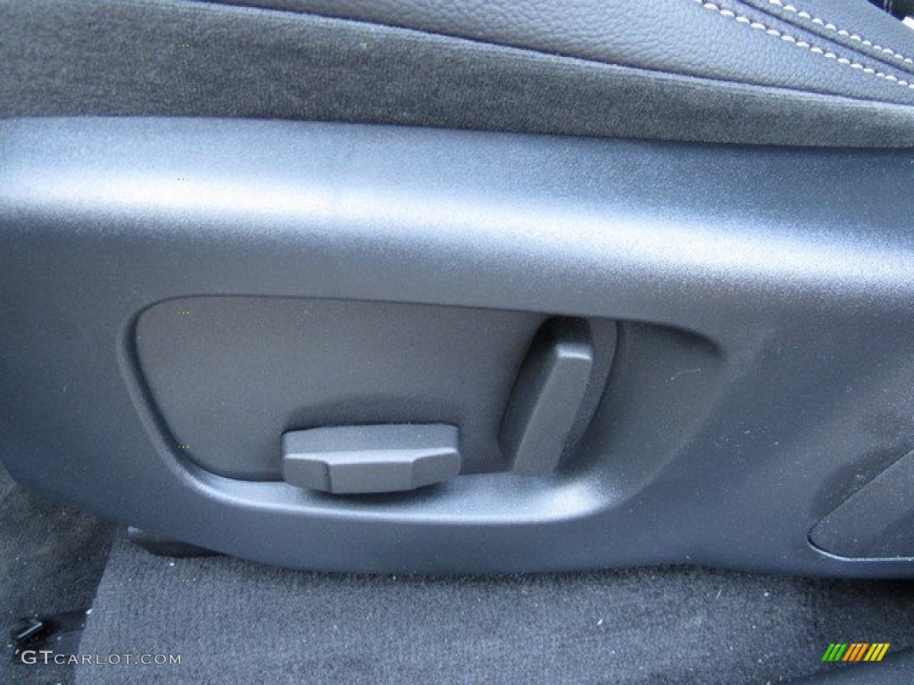 2018 Range Rover Velar S - Fuji White / Ebony photo #26