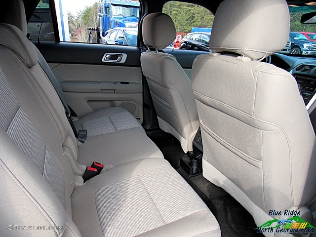 2014 Explorer XLT 4WD - Sterling Gray / Medium Light Stone photo #13