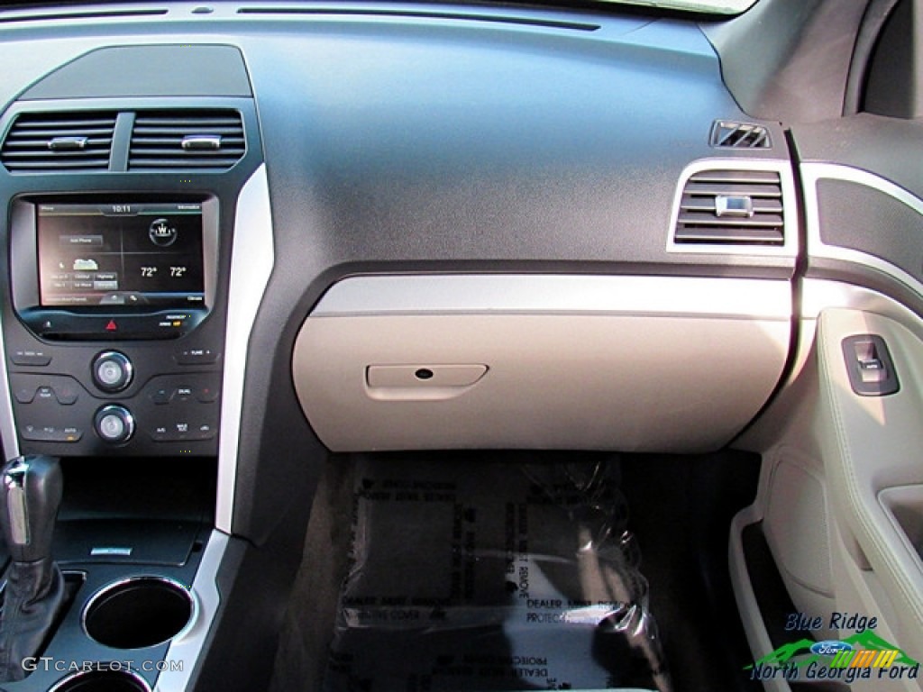 2014 Explorer XLT 4WD - Sterling Gray / Medium Light Stone photo #28