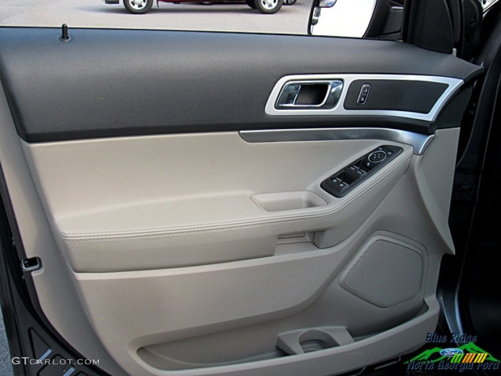 2014 Explorer XLT 4WD - Sterling Gray / Medium Light Stone photo #30