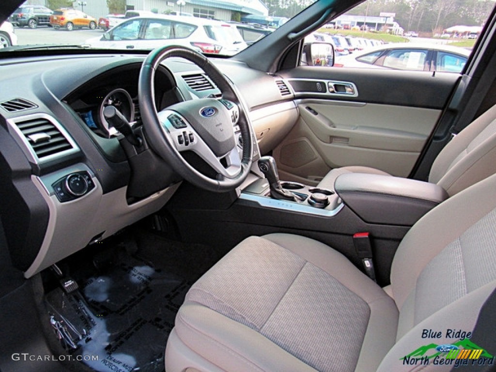 2014 Explorer XLT 4WD - Sterling Gray / Medium Light Stone photo #31