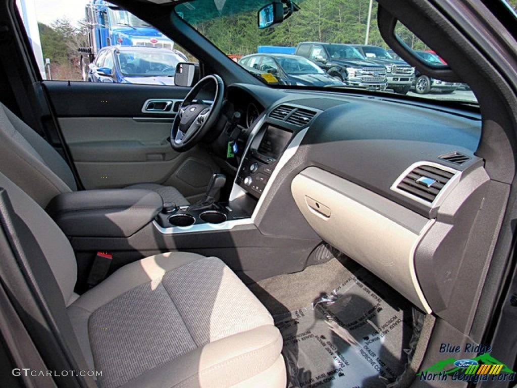2014 Explorer XLT 4WD - Sterling Gray / Medium Light Stone photo #32