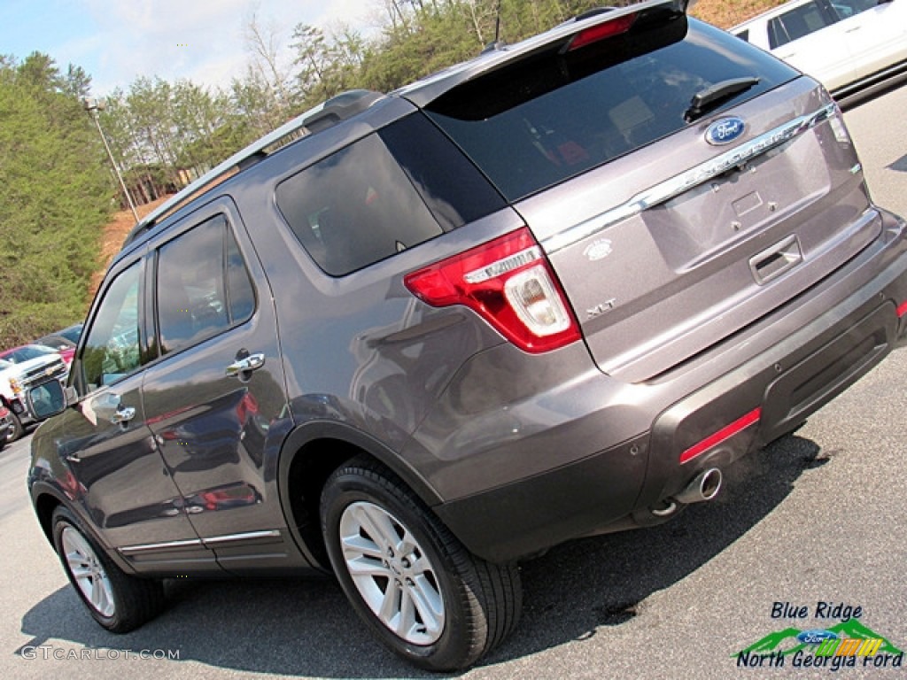 2014 Explorer XLT 4WD - Sterling Gray / Medium Light Stone photo #36