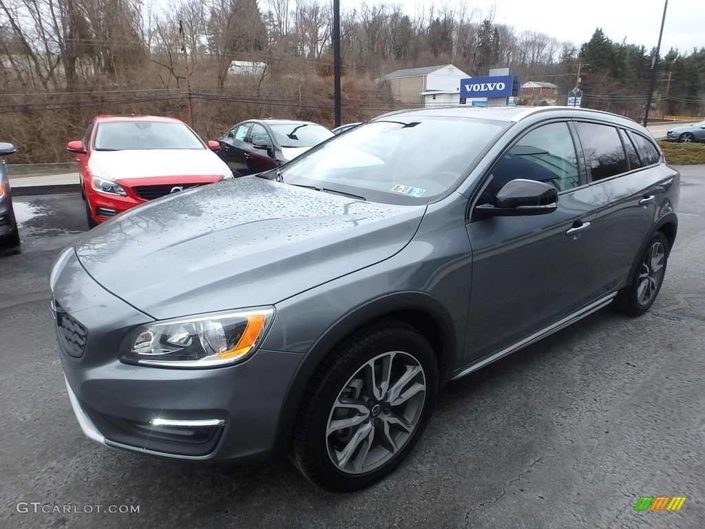 2017 V60 Cross Country T5 AWD - Osmium Grey Metallic / Off Black photo #7