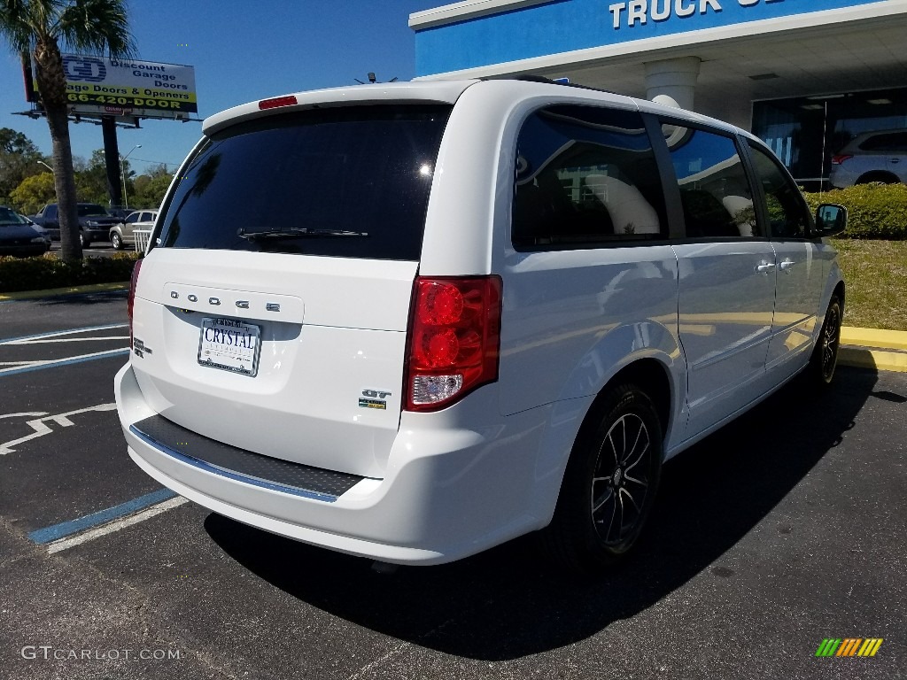 2017 Grand Caravan GT - White Knuckle / Black photo #5