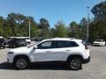 Bright White - Cherokee Latitude Plus Photo No. 2