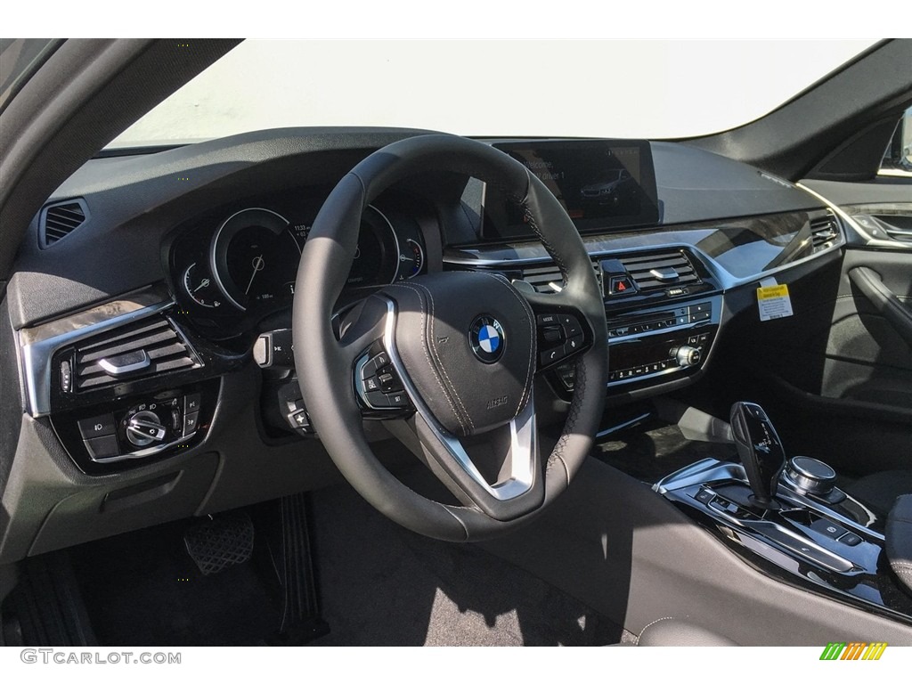 2018 5 Series 540i Sedan - Bluestone Metallic / Black photo #5