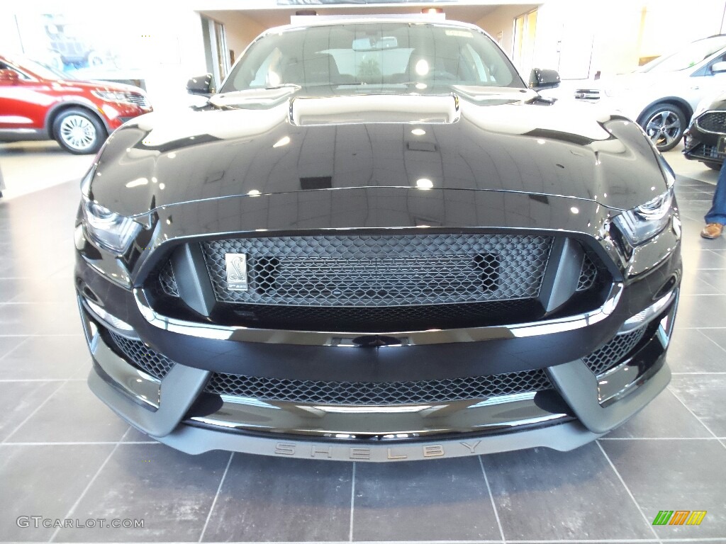 2018 Mustang Shelby GT350 - Shadow Black / Ebony photo #2