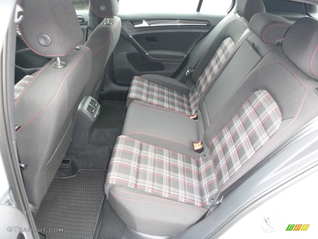 Titan Black Interior 2017 Volkswagen Golf GTI 4-Door 2.0T S Photo #126031256