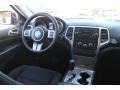 Brilliant Black Crystal Pearl - Grand Cherokee Laredo Photo No. 24