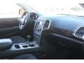Brilliant Black Crystal Pearl - Grand Cherokee Laredo Photo No. 30