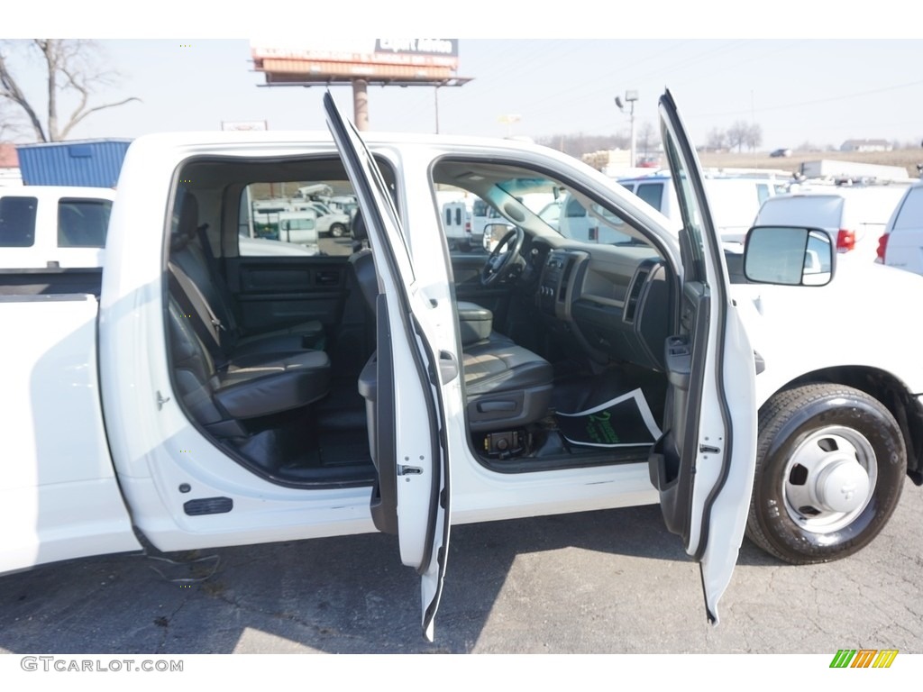 2011 Ram 3500 HD ST Crew Cab Dually - Bright White / Dark Slate Gray/Medium Graystone photo #5